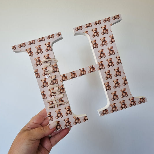 20cm FREESTANDING LETTER - LITTLE BEARS