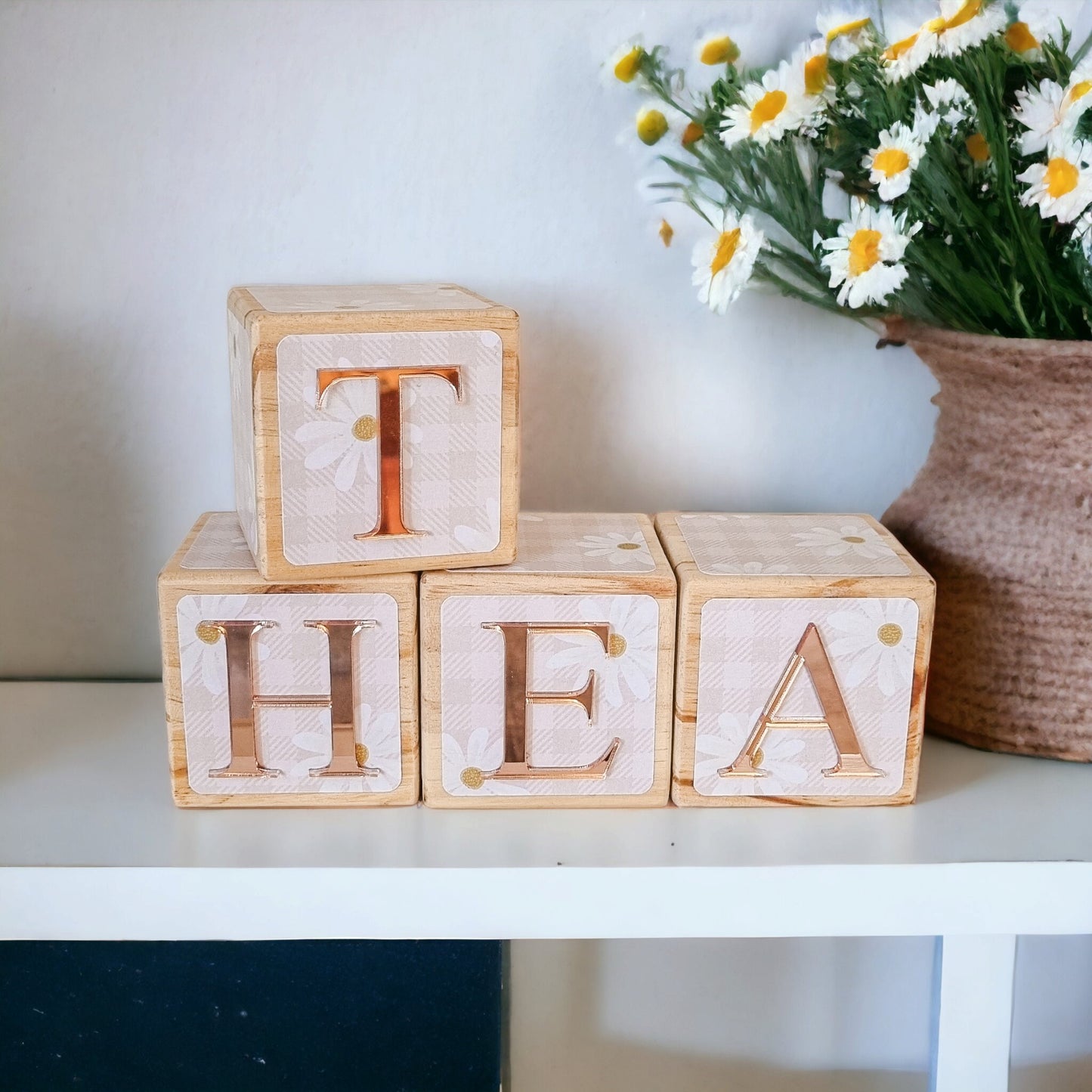 NAME BLOCKS - DAISIES