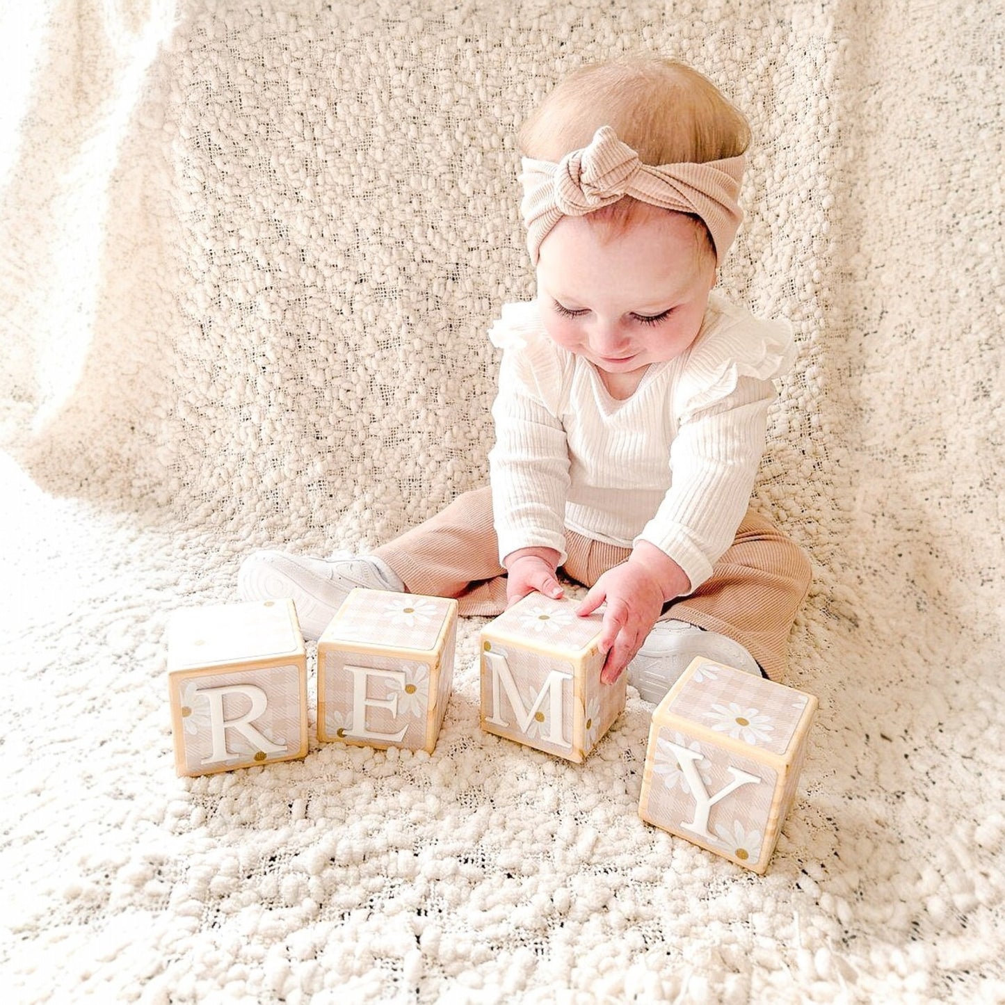 NAME BLOCKS - DAISIES