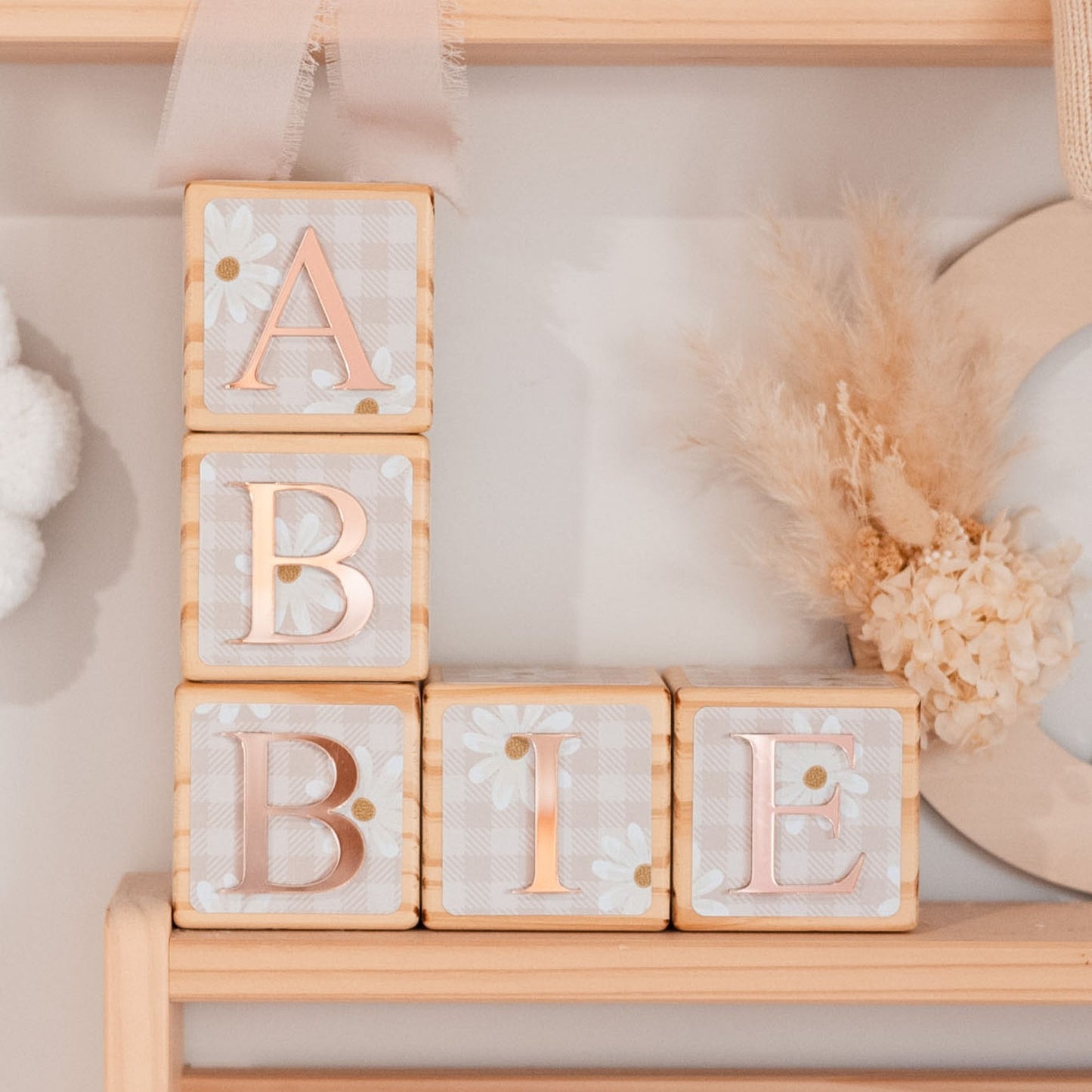 NAME BLOCKS - DAISIES