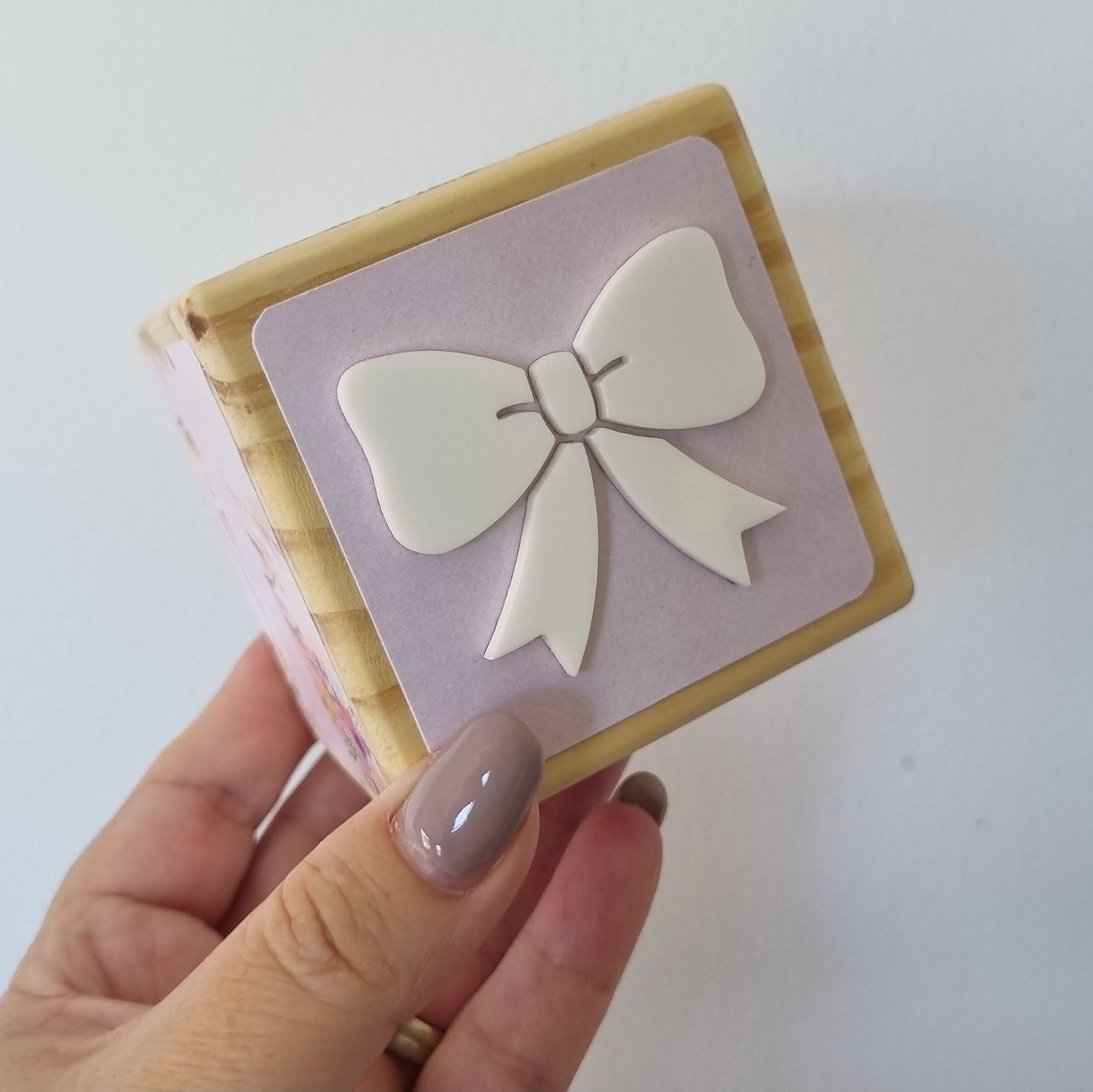 CHARACTER BLOCK - BOW