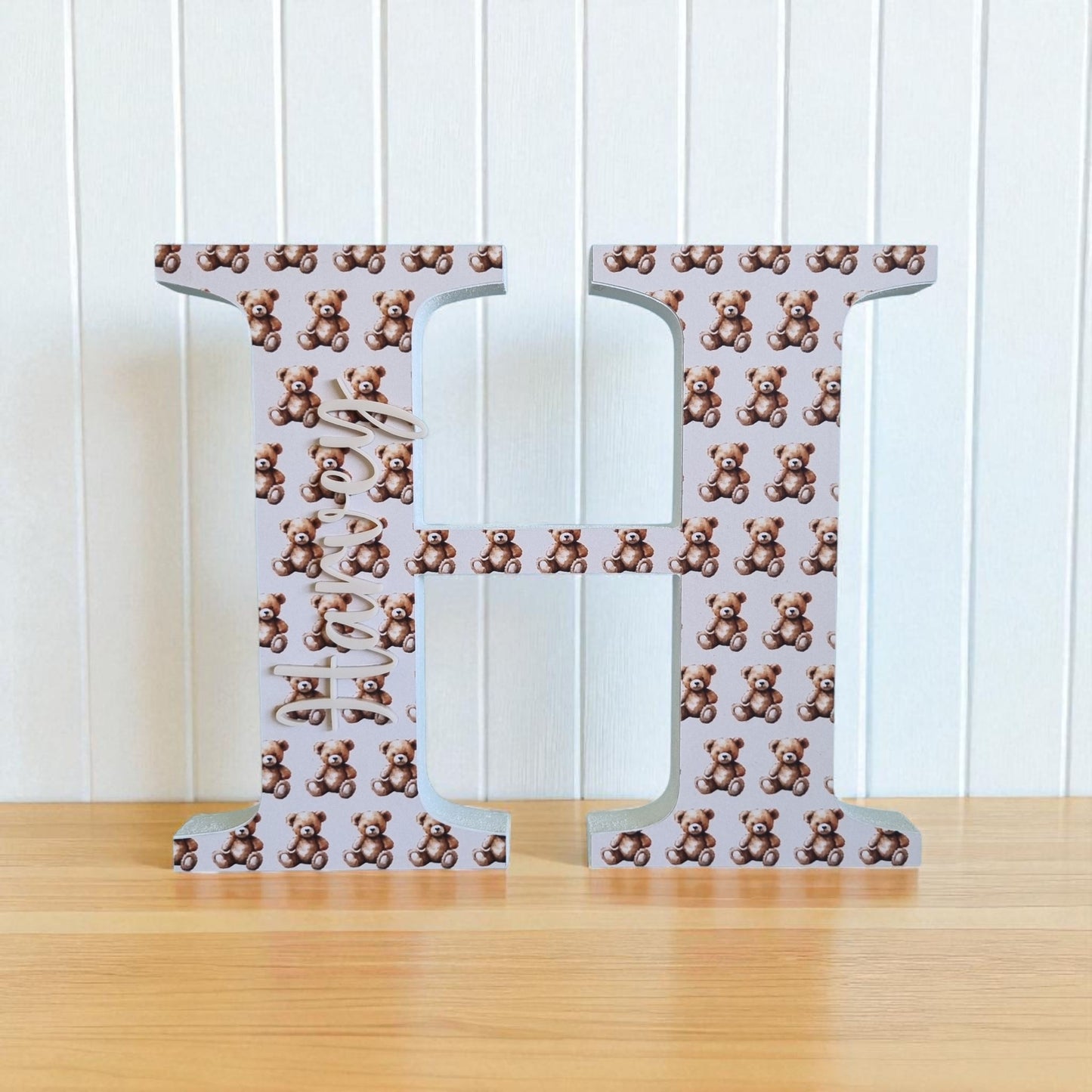 20cm FREESTANDING LETTER - LITTLE BEARS