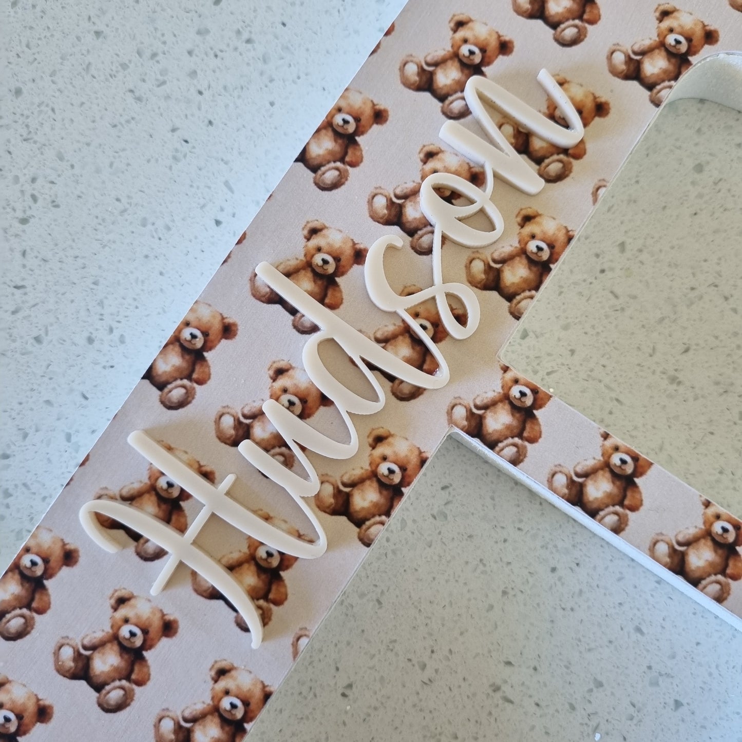 20cm FREESTANDING LETTER - LITTLE BEARS